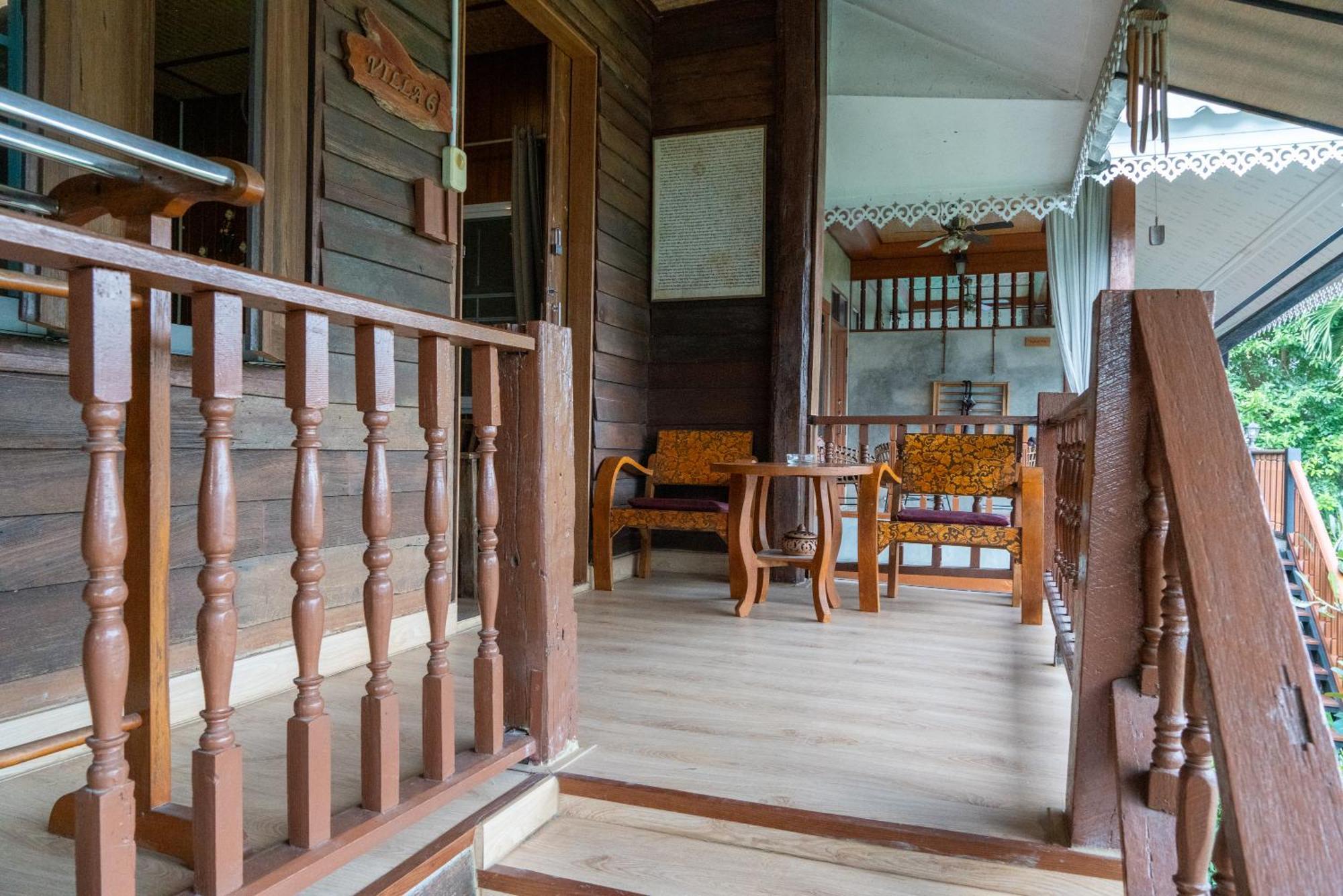 Buri Gallery House Chiang Mai Rom bilde